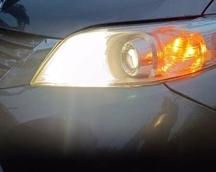 Сірий Тойота Сієнна, об'ємом двигуна 3.46 л та пробігом 120 тис. км за 20500 $, фото 13 на Automoto.ua