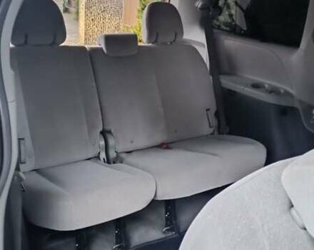 Сірий Тойота Сієнна, об'ємом двигуна 3.46 л та пробігом 120 тис. км за 20500 $, фото 32 на Automoto.ua