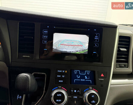 Сірий Тойота Сієнна, об'ємом двигуна 3.46 л та пробігом 170 тис. км за 17300 $, фото 15 на Automoto.ua