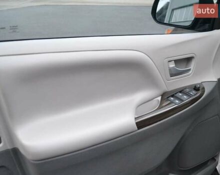 Серый Тойота Сиенна, объемом двигателя 3.5 л и пробегом 167 тыс. км за 20600 $, фото 36 на Automoto.ua