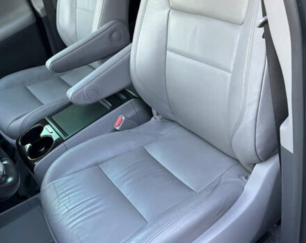 Серый Тойота Сиенна, объемом двигателя 3.46 л и пробегом 150 тыс. км за 21212 $, фото 22 на Automoto.ua