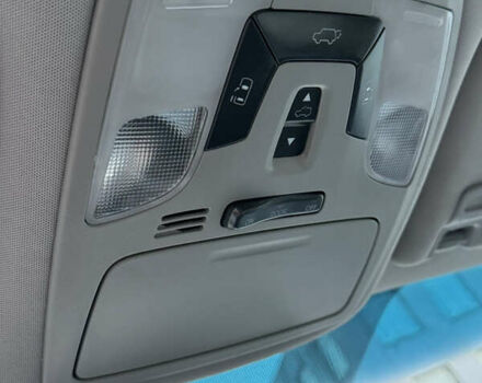 Серый Тойота Сиенна, объемом двигателя 3.46 л и пробегом 150 тыс. км за 21212 $, фото 20 на Automoto.ua