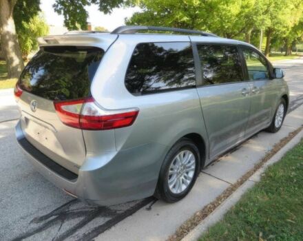 Серый Тойота Сиенна, объемом двигателя 3.5 л и пробегом 62 тыс. км за 15000 $, фото 7 на Automoto.ua