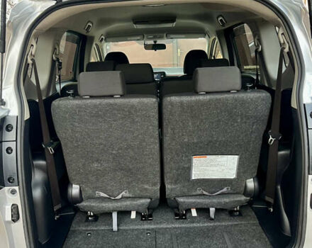 Серый Тойота Сиенна, объемом двигателя 1.5 л и пробегом 57 тыс. км за 13500 $, фото 40 на Automoto.ua