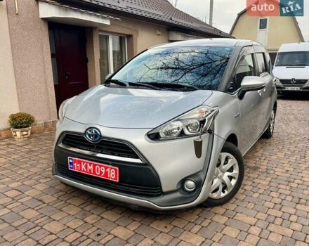 Серый Тойота Сиенна, объемом двигателя 1.5 л и пробегом 57 тыс. км за 13500 $, фото 6 на Automoto.ua