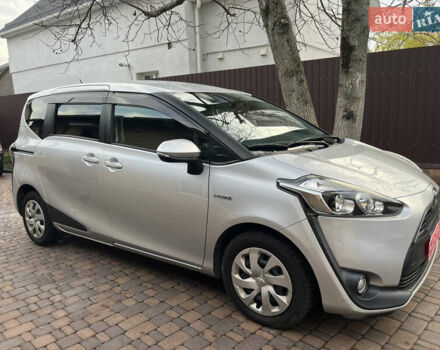 Серый Тойота Сиенна, объемом двигателя 1.5 л и пробегом 57 тыс. км за 13500 $, фото 57 на Automoto.ua