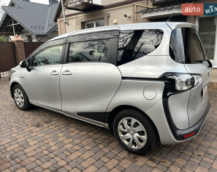 Серый Тойота Сиенна, объемом двигателя 1.5 л и пробегом 57 тыс. км за 13500 $, фото 19 на Automoto.ua