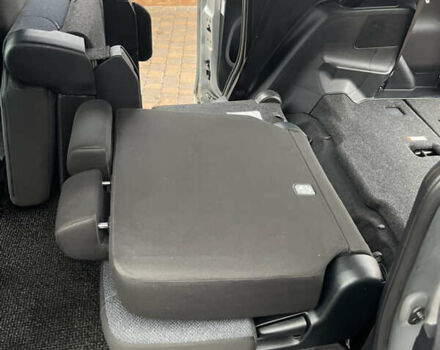 Серый Тойота Сиенна, объемом двигателя 1.5 л и пробегом 57 тыс. км за 13500 $, фото 124 на Automoto.ua