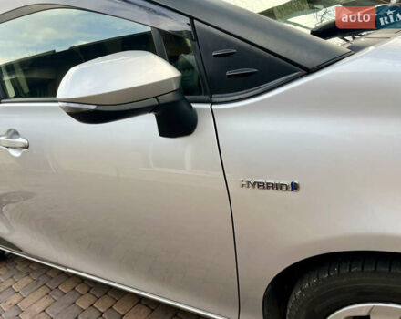 Серый Тойота Сиенна, объемом двигателя 1.5 л и пробегом 57 тыс. км за 13500 $, фото 58 на Automoto.ua