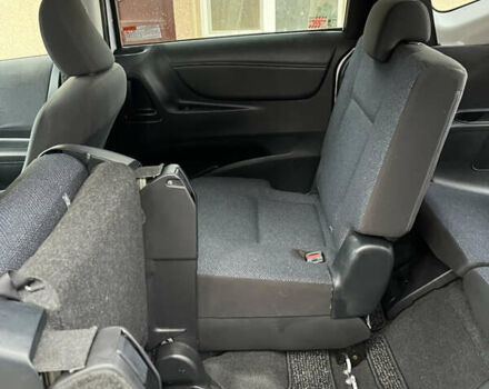 Серый Тойота Сиенна, объемом двигателя 1.5 л и пробегом 57 тыс. км за 13500 $, фото 110 на Automoto.ua