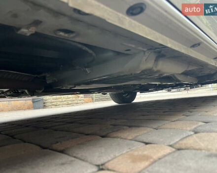 Серый Тойота Сиенна, объемом двигателя 1.5 л и пробегом 57 тыс. км за 13500 $, фото 171 на Automoto.ua