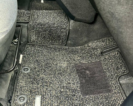 Серый Тойота Сиенна, объемом двигателя 1.5 л и пробегом 57 тыс. км за 13500 $, фото 143 на Automoto.ua