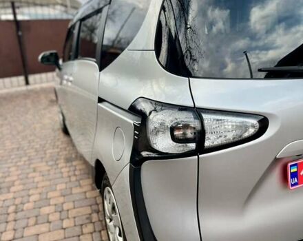 Серый Тойота Сиенна, объемом двигателя 1.5 л и пробегом 57 тыс. км за 13500 $, фото 32 на Automoto.ua