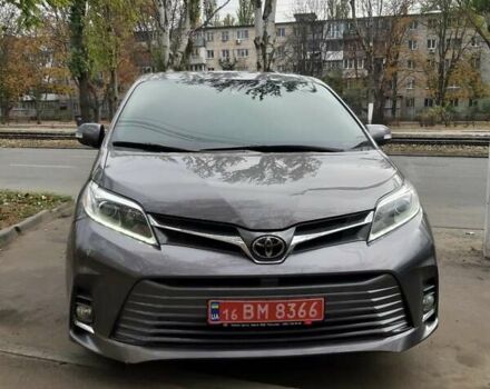 Сірий Тойота Сієнна, об'ємом двигуна 3.46 л та пробігом 94 тис. км за 34990 $, фото 1 на Automoto.ua