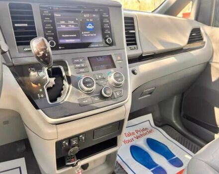 Серый Тойота Сиенна, объемом двигателя 3.5 л и пробегом 42 тыс. км за 10300 $, фото 10 на Automoto.ua