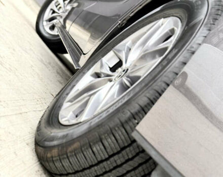 Серый Тойота Сиенна, объемом двигателя 2.5 л и пробегом 9 тыс. км за 47000 $, фото 19 на Automoto.ua