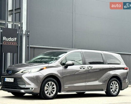Серый Тойота Сиенна, объемом двигателя 2.5 л и пробегом 9 тыс. км за 47000 $, фото 14 на Automoto.ua