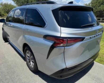 Серый Тойота Сиенна, объемом двигателя 2.5 л и пробегом 11 тыс. км за 7000 $, фото 5 на Automoto.ua