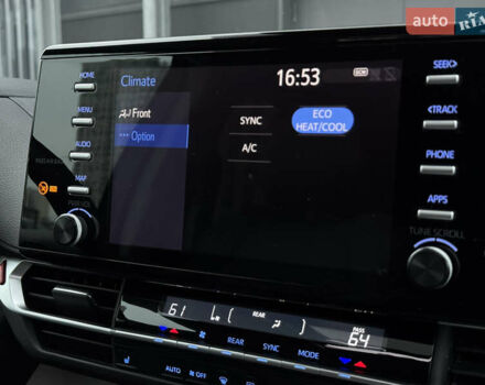 Серый Тойота Сиенна, объемом двигателя 2.5 л и пробегом 9 тыс. км за 47000 $, фото 71 на Automoto.ua