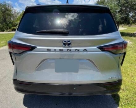 Серый Тойота Сиенна, объемом двигателя 2.5 л и пробегом 11 тыс. км за 7000 $, фото 6 на Automoto.ua