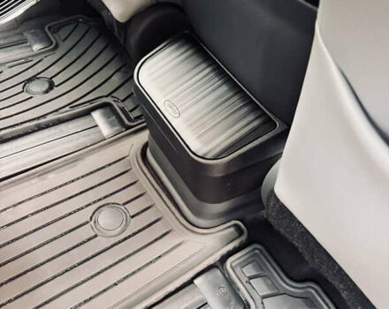 Серый Тойота Сиенна, объемом двигателя 2.49 л и пробегом 43 тыс. км за 39500 $, фото 16 на Automoto.ua