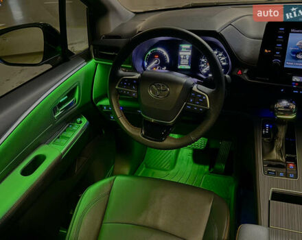 Серый Тойота Сиенна, объемом двигателя 2.5 л и пробегом 53 тыс. км за 46500 $, фото 37 на Automoto.ua