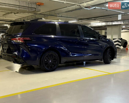 Серый Тойота Сиенна, объемом двигателя 2.5 л и пробегом 53 тыс. км за 46500 $, фото 20 на Automoto.ua