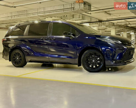 Серый Тойота Сиенна, объемом двигателя 2.5 л и пробегом 53 тыс. км за 46500 $, фото 11 на Automoto.ua