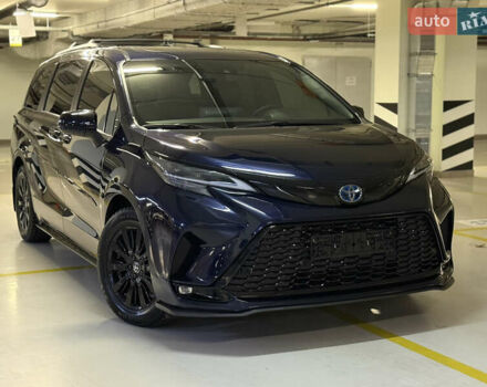 Серый Тойота Сиенна, объемом двигателя 2.5 л и пробегом 53 тыс. км за 46500 $, фото 53 на Automoto.ua