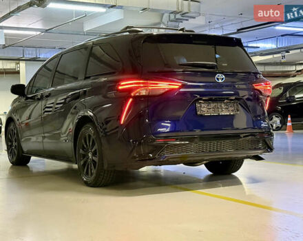 Серый Тойота Сиенна, объемом двигателя 2.5 л и пробегом 53 тыс. км за 46500 $, фото 7 на Automoto.ua