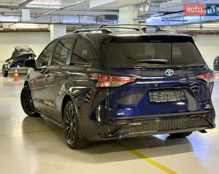 Серый Тойота Сиенна, объемом двигателя 2.5 л и пробегом 53 тыс. км за 46500 $, фото 16 на Automoto.ua