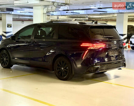 Серый Тойота Сиенна, объемом двигателя 2.5 л и пробегом 53 тыс. км за 46500 $, фото 8 на Automoto.ua