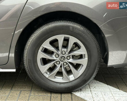 Серый Тойота Сиенна, объемом двигателя 2.5 л и пробегом 91 тыс. км за 41500 $, фото 11 на Automoto.ua