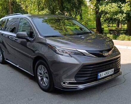 Сірий Тойота Сієнна, об'ємом двигуна 2.49 л та пробігом 91 тис. км за 43500 $, фото 9 на Automoto.ua