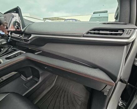 Серый Тойота Сиенна, объемом двигателя 0 л и пробегом 23 тыс. км за 47800 $, фото 8 на Automoto.ua