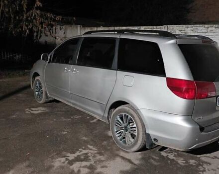 Сірий Тойота Сієнна, об'ємом двигуна 3.3 л та пробігом 280 тис. км за 10000 $, фото 1 на Automoto.ua