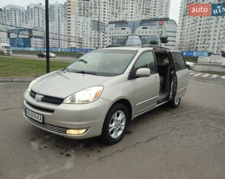 Сірий Тойота Сієнна, об'ємом двигуна 3.3 л та пробігом 320 тис. км за 8400 $, фото 1 на Automoto.ua