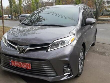 Сірий Тойота Сієнна, об'ємом двигуна 3.46 л та пробігом 94 тис. км за 34990 $, фото 1 на Automoto.ua