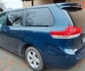 Синій Тойота Сієнна, об'ємом двигуна 2.7 л та пробігом 227 тис. км за 12900 $, фото 1 на Automoto.ua