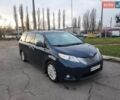 Синий Тойота Сиенна, объемом двигателя 3.5 л и пробегом 273 тыс. км за 16500 $, фото 1 на Automoto.ua