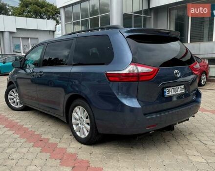Синий Тойота Сиенна, объемом двигателя 3.46 л и пробегом 140 тыс. км за 22100 $, фото 7 на Automoto.ua