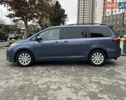 Синій Тойота Сієнна, об'ємом двигуна 3.46 л та пробігом 143 тис. км за 21300 $, фото 8 на Automoto.ua
