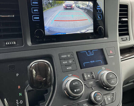 Синій Тойота Сієнна, об'ємом двигуна 3.46 л та пробігом 143 тис. км за 21300 $, фото 22 на Automoto.ua