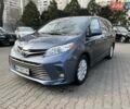 Синий Тойота Сиенна, объемом двигателя 3.46 л и пробегом 140 тыс. км за 20900 $, фото 1 на Automoto.ua