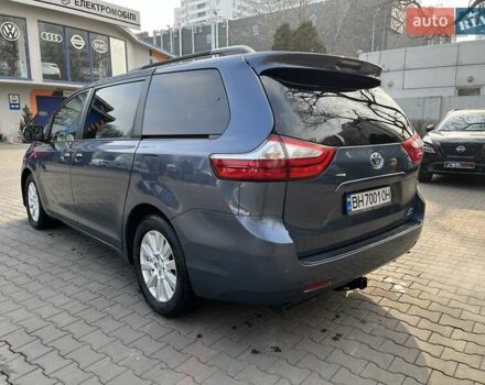 Синий Тойота Сиенна, объемом двигателя 3.46 л и пробегом 140 тыс. км за 20900 $, фото 6 на Automoto.ua