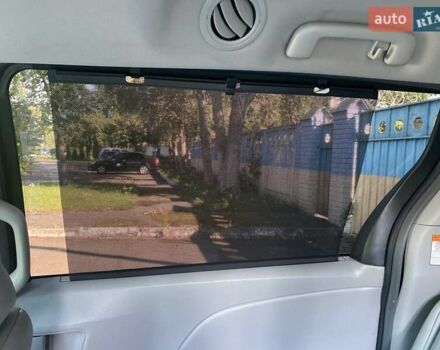 Синий Тойота Сиенна, объемом двигателя 3.46 л и пробегом 223 тыс. км за 22900 $, фото 19 на Automoto.ua