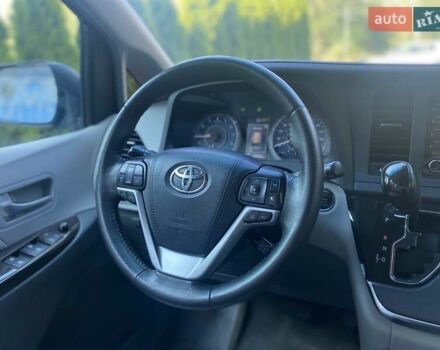 Синий Тойота Сиенна, объемом двигателя 3.46 л и пробегом 223 тыс. км за 22900 $, фото 21 на Automoto.ua