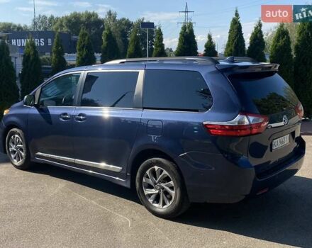 Синий Тойота Сиенна, объемом двигателя 3.46 л и пробегом 223 тыс. км за 22900 $, фото 4 на Automoto.ua