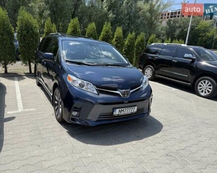 Синий Тойота Сиенна, объемом двигателя 3.46 л и пробегом 127 тыс. км за 31000 $, фото 9 на Automoto.ua