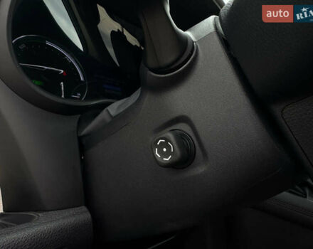 Синий Тойота Сиенна, объемом двигателя 2.49 л и пробегом 16 тыс. км за 59500 $, фото 29 на Automoto.ua